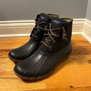 Sperry Saltwater Quilted Duck Boots - Black - Women’s Size 8.5
